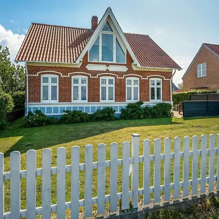 Prázdninový dům Holiday Malyn - 20m From The Sea In Funen By Interhome